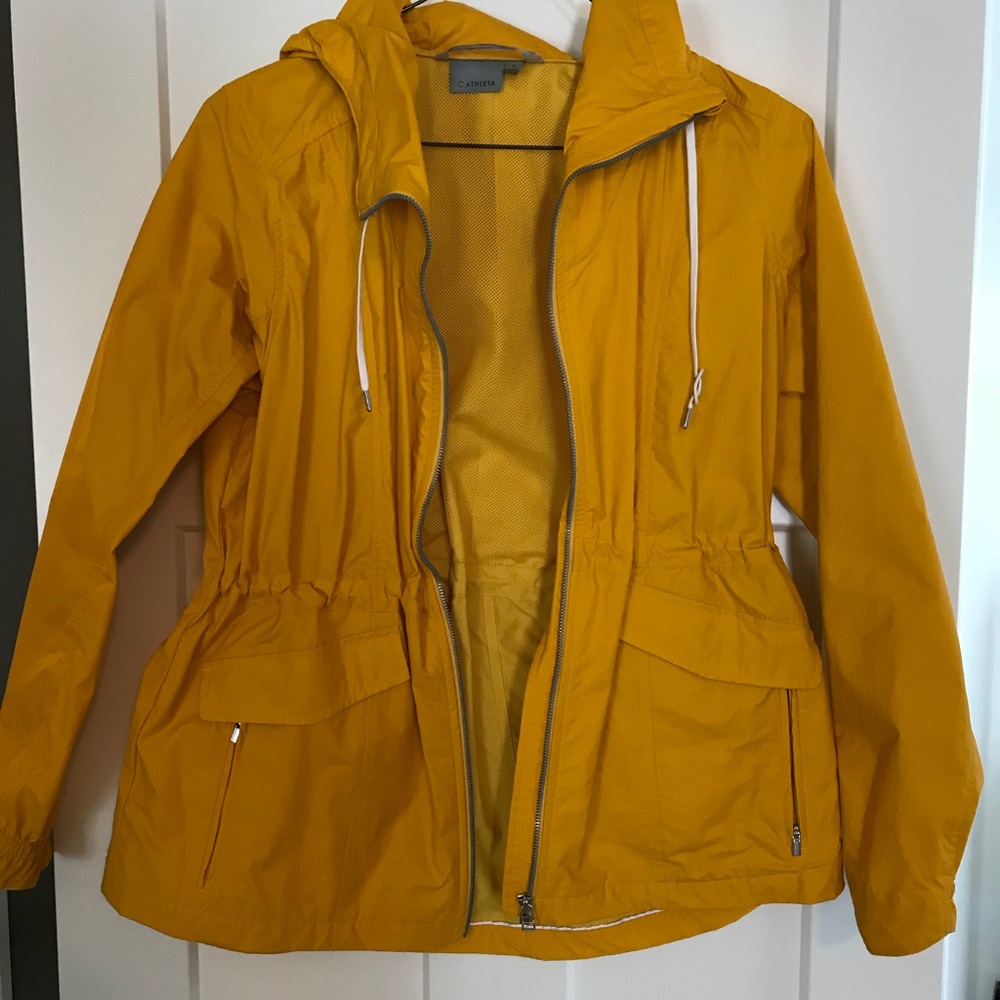 ATHLETA yellow rain jacket anorak. Sz M
